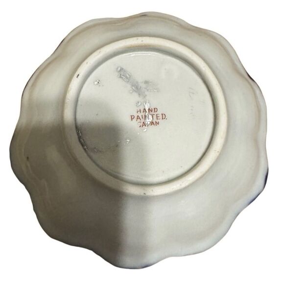 Vintage Handpainted Japan Scalloped Mini Bowl - Picture 5 of 8